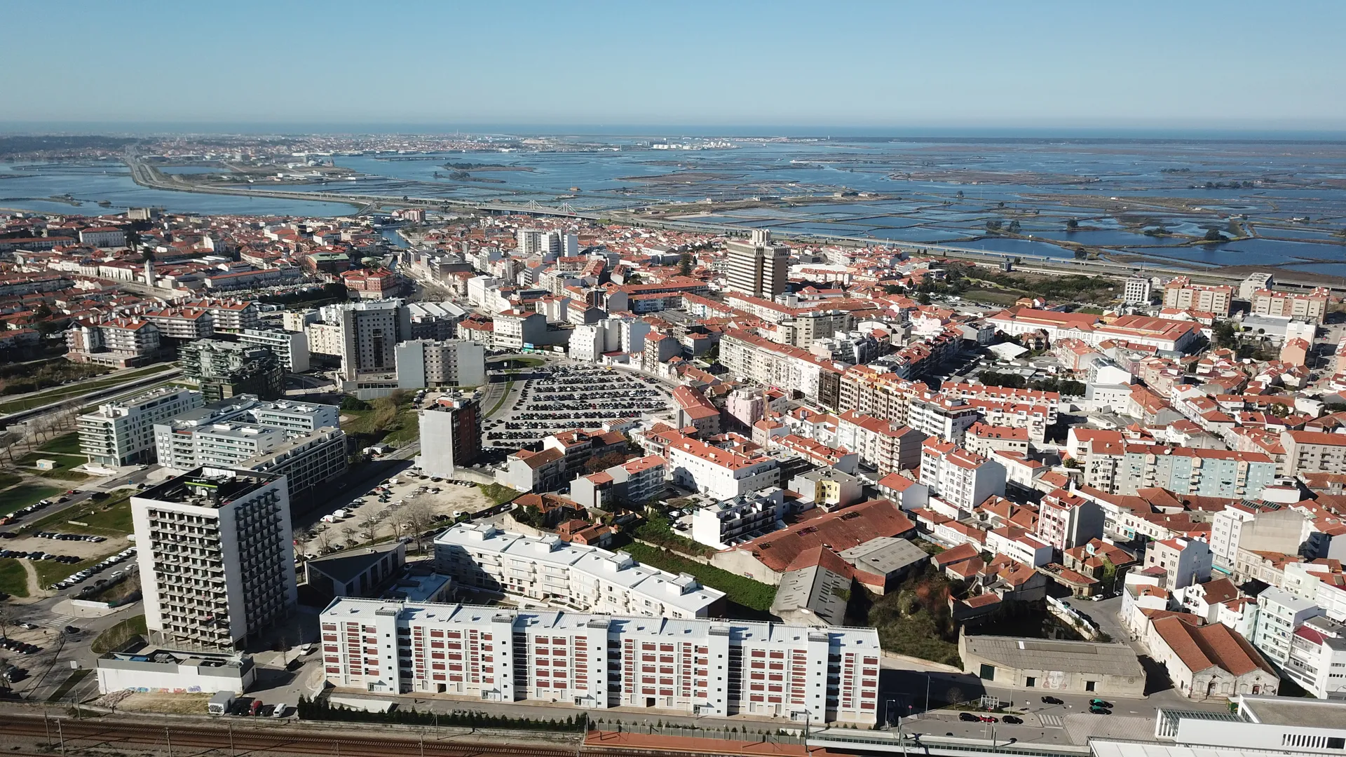 Aveira vista lado estaÇao