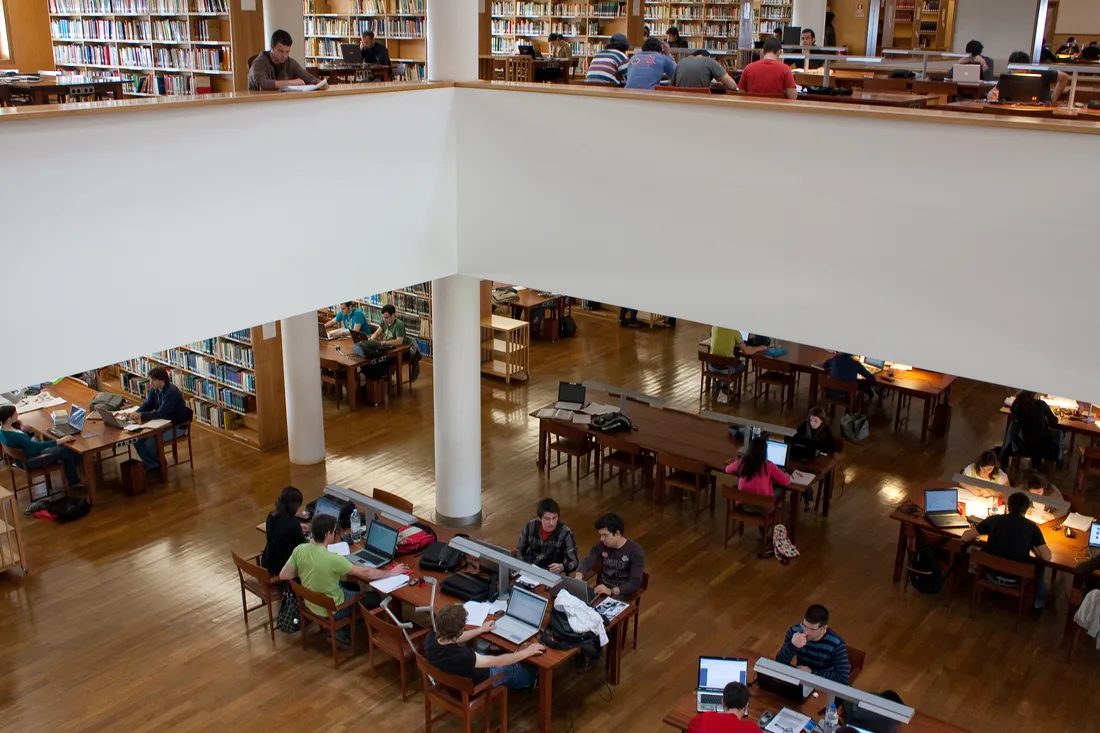 Biblioteca da universidade de aveiro