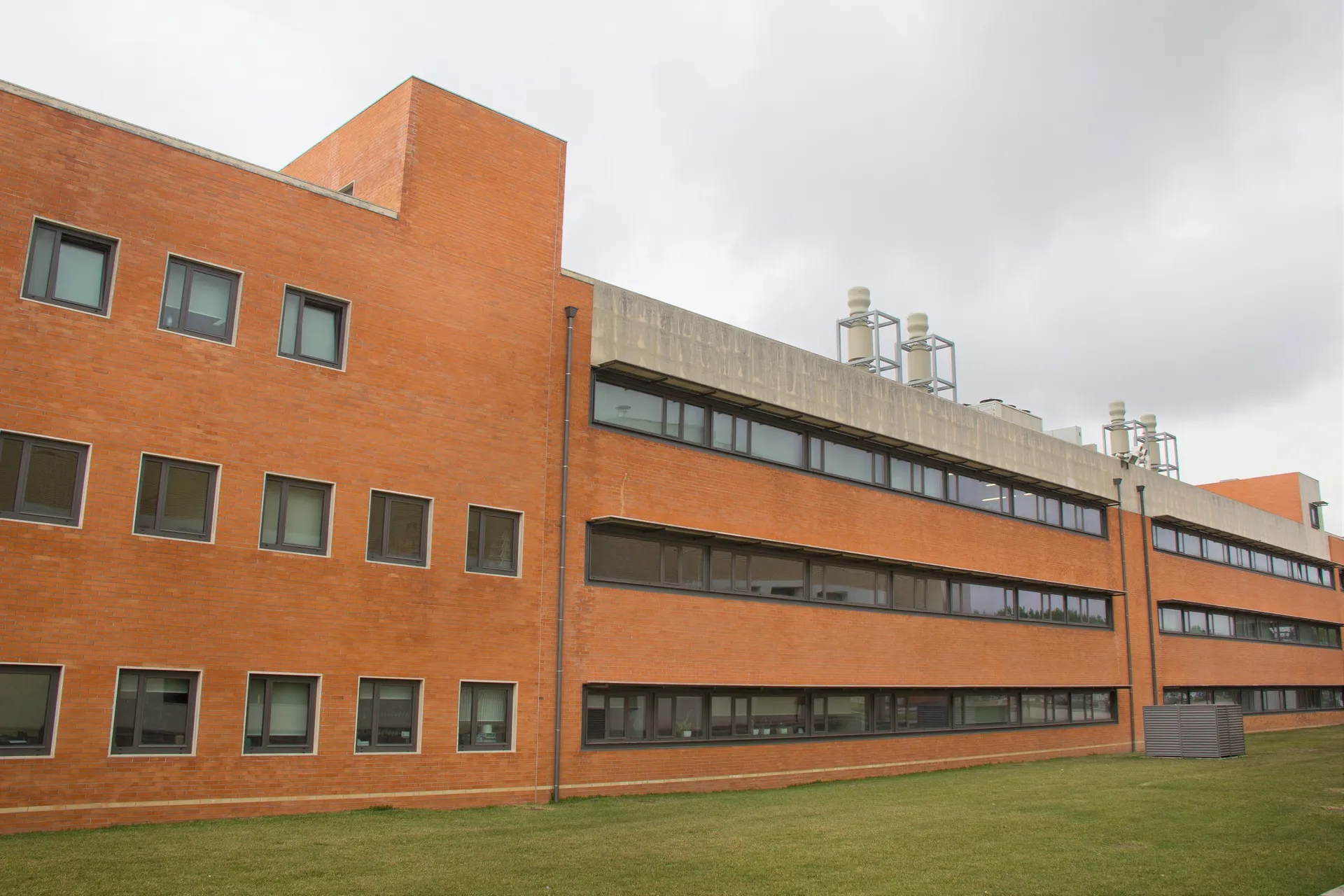 Departamento de física da universidade de aveiro