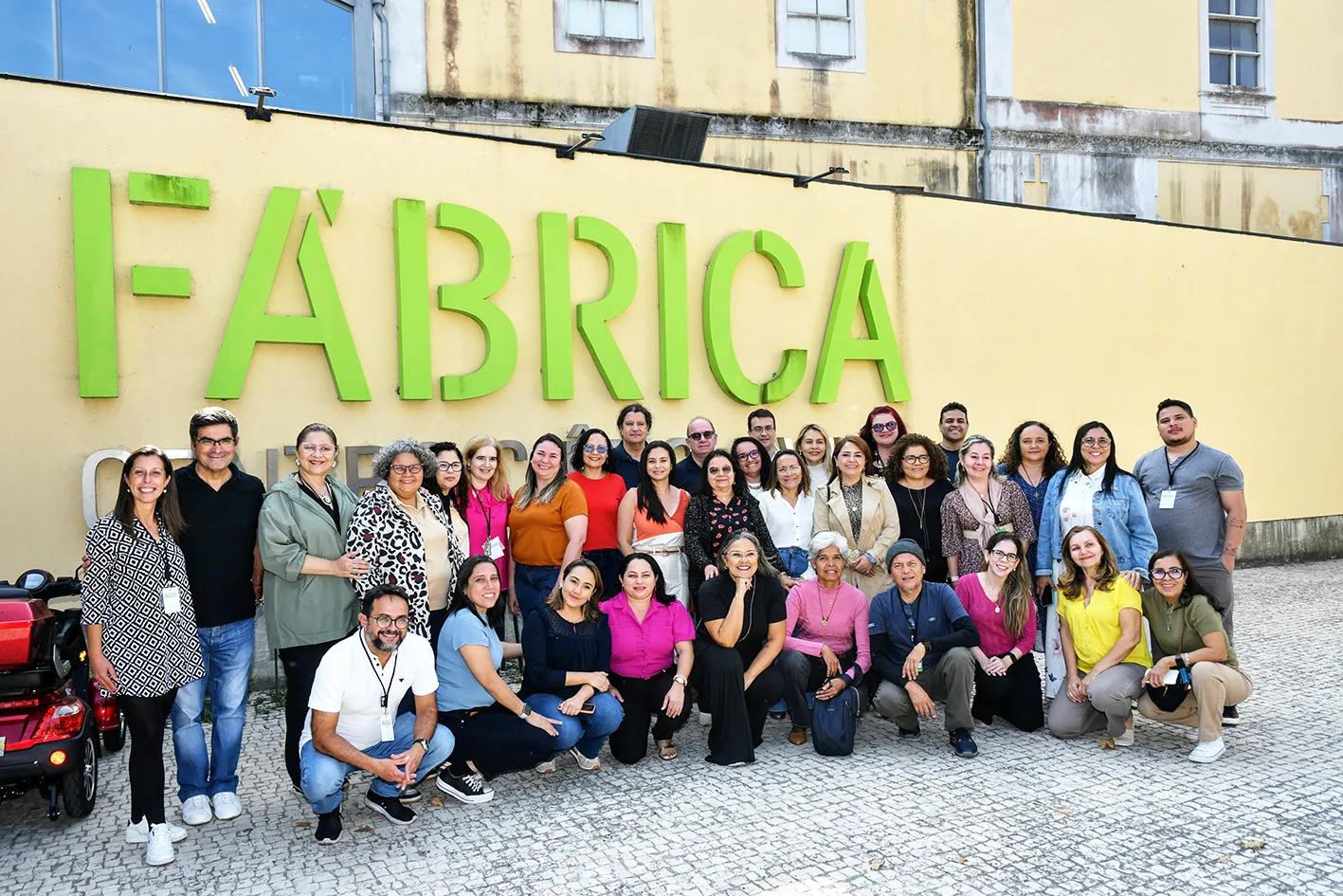 Professores brasileiros na fabrica centro ciencia viva