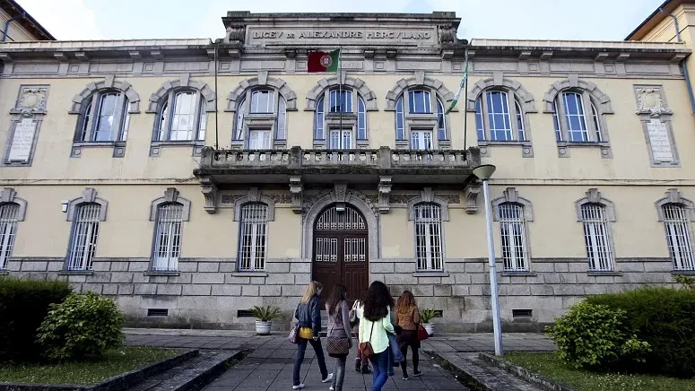 Escola alexandre herculano