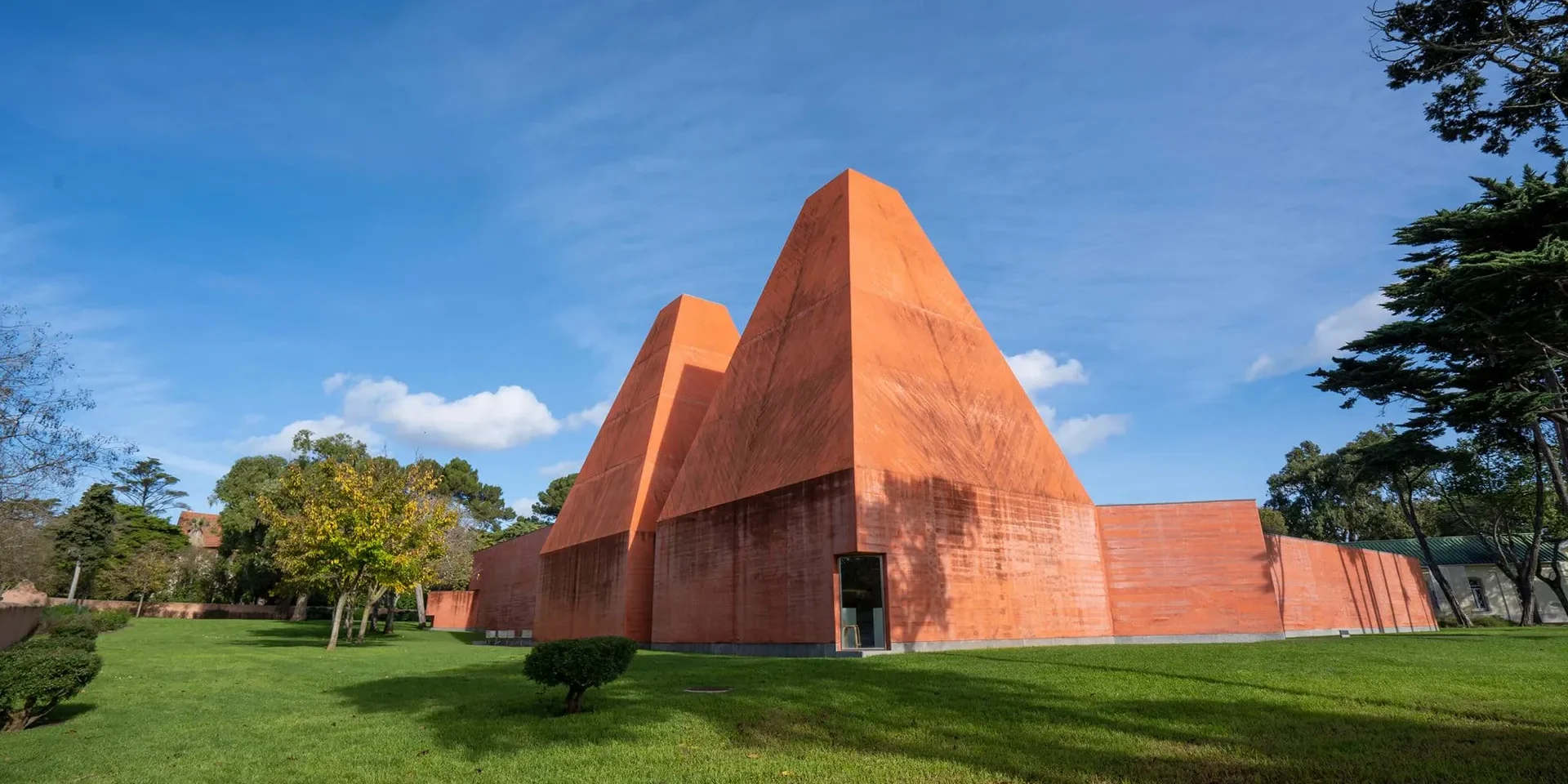 Casa Das Historias Paula Rego