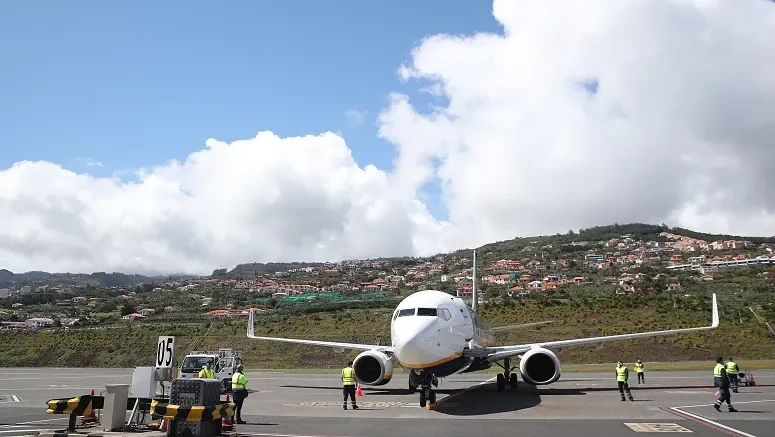 Aeroporto Internacional Da Madeira