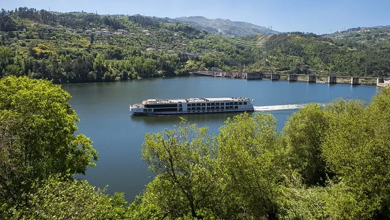 Turistas No Rio Douro Lusa